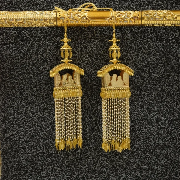 Klire with Wedding Couple Motif and Pearl Tassels