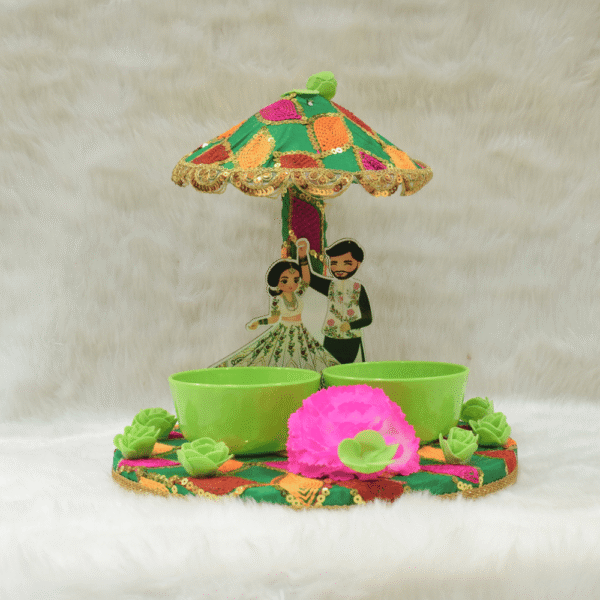 Couple-Themed Mehndi Plate